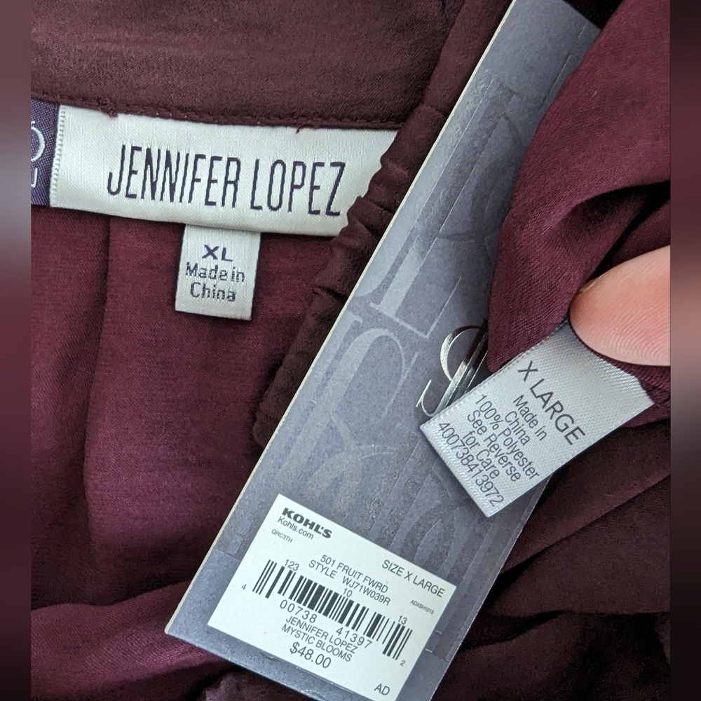 NWT Jennifer Lopez Burgundy Blouse - Picture 8 of 8